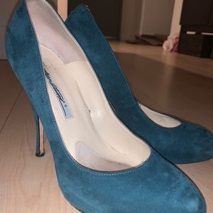 Brian Atwood teal suede platform pumps